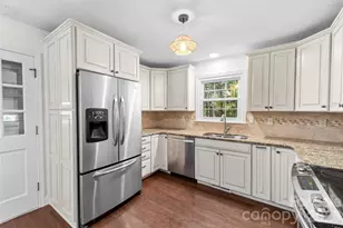 5420 Saddlewood Ln, Mint Hill, NC 28227 - Photo 14