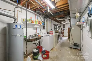 3010 7th St Dr NE, Hickory, NC 28601 - Photo 20