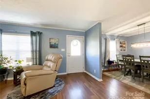 2800 Garden Glen Ct, Monroe, NC 28112 - Photo 2