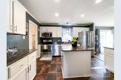 2800 Garden Glen Court, Monroe, NC 28112 - Photo 18