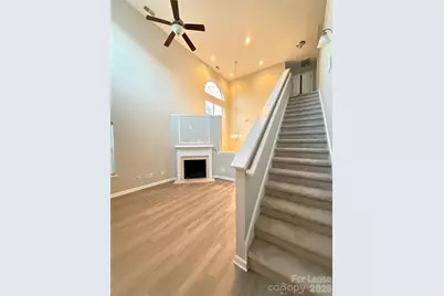 5656 Tipperlinn Way, Charlotte, NC 28278 - Photo 2