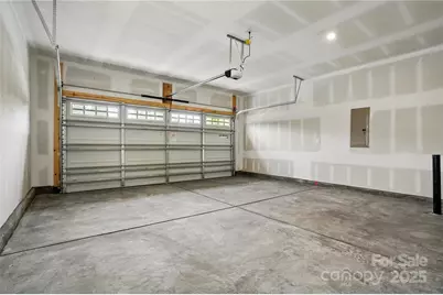 2123 Vinyasa Lane, Charlotte, NC 28215 - Photo 30