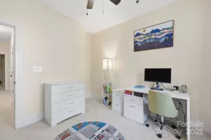 100 N Laurel Ave, Charlotte, NC 28207 - Photo 30