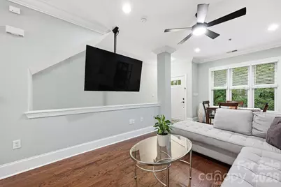 100 N Laurel Avenue #115, Charlotte, NC 28207 - Photo 16