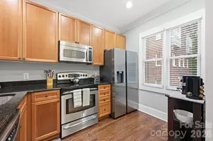 100 N Laurel Ave, Charlotte, NC 28207 - Photo 20