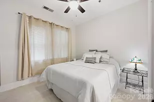 100 N Laurel Ave, Charlotte, NC 28207 - Photo 24