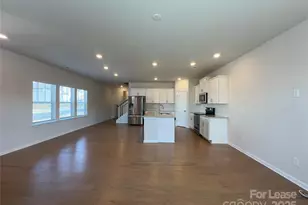 403 Wescott St, Indian Trail, NC 28079 - Photo 4