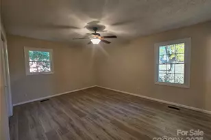 3025 Downing St, Shelby, NC 28152 - Photo 16