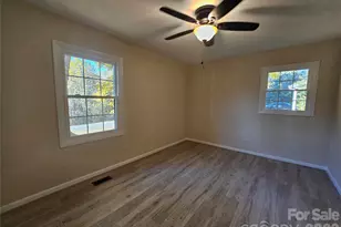 3025 Downing St, Shelby, NC 28152 - Photo 18