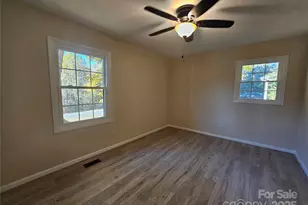 3025 Downing St, Shelby, NC 28152 - Photo 18