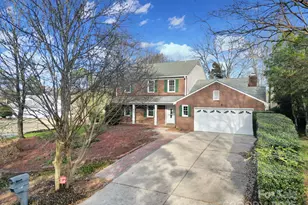 9901 Tealridge Ln, Charlotte, NC 28277 - Photo 2