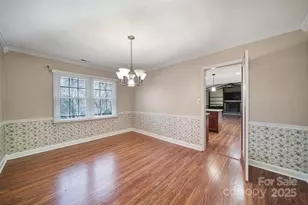 9901 Tealridge Ln, Charlotte, NC 28277 - Photo 8