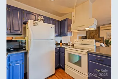 318 Grapevine Cove, Waynesville, NC 28785 - Photo 12