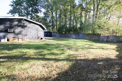 1047 Marietta Street, Charlotte, NC 28214 - Photo 28