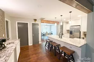 1047 Marietta St, Charlotte, NC 28214 - Photo 10