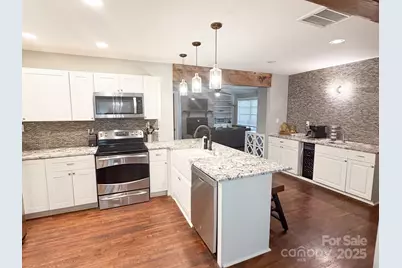 1047 Marietta Street, Charlotte, NC 28214 - Photo 6