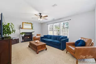 110 Nahcotta Dr, Mooresville, NC 28115 - Photo 8