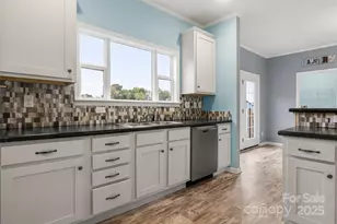 2282 Westbrook Rd, Edgemoor, SC 29712 - Photo 14