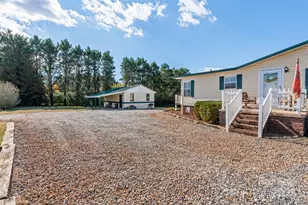 5125 Goldfinch Ct, Granite Falls, NC 28630 - Photo 2