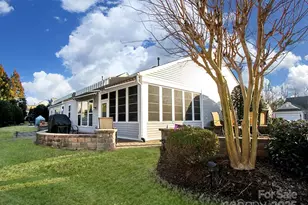 2185 Hartwell Ln, Fort Mill, SC 29707 - Photo 10