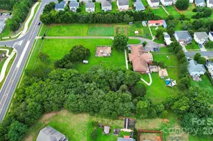 12708 Hamilton Rd, Charlotte, NC 28273 - Photo 2