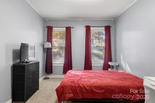 204 Shelby St, Hickory, NC 28601 - Photo 16