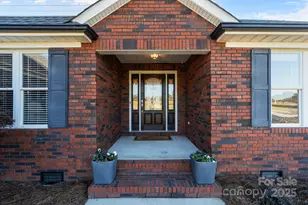 4618 Dallas High Shoals Hwy, Dallas, NC 28034 - Photo 1