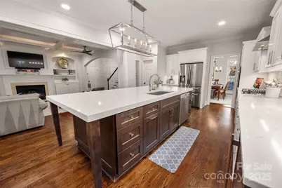 12106 Woodcliff Court, Charlotte, NC 28277 - Photo 10