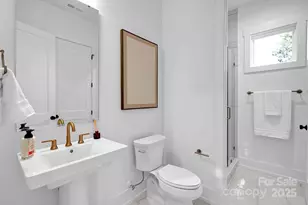 2816 Springway Dr, Charlotte, NC 28205 - Photo 10