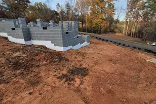 138 Broken Arrow Rd, Statesville, NC 28677 - Photo 6