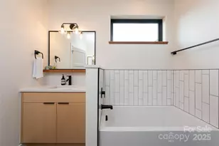 28 Lamb Ave, Asheville, NC 28806 - Photo 12