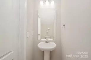 604 W 8th St, Kannapolis, NC 28081 - Photo 10