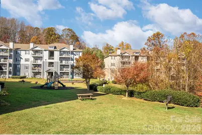 600 Vista Lake Drive #4, Candler, NC 28715 - Photo 28