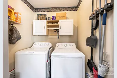 3567 Smithfield Drive NW, Conover, NC 28613 - Photo 18