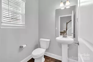 705 Centennial St, Gastonia, NC 28056 - Photo 8