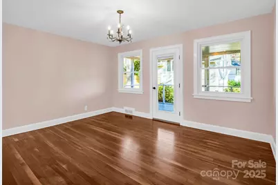 1618 Kensington Road, Hendersonville, NC 28791 - Photo 10