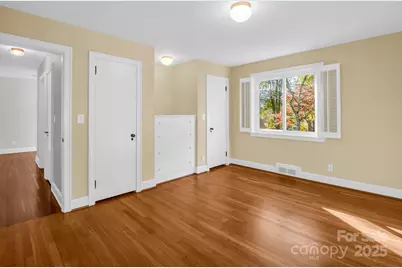 1618 Kensington Road, Hendersonville, NC 28791 - Photo 24