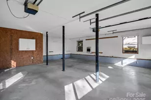 1618 Kensington Rd, Hendersonville, NC 28791 - Photo 34