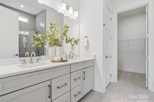 4150 Eastover Glen, Charlotte, NC 28269 - Photo 10