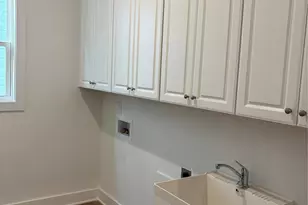 4150 Eastover Glen, Charlotte, NC 28269 - Photo 6