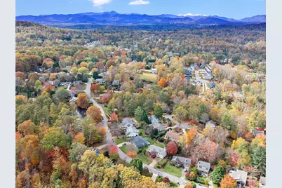 105 Goldfinch Lane, Asheville, NC 28803 - Photo 38