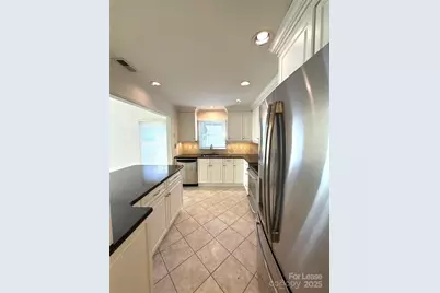 1016 Queens Road #A, Charlotte, NC 28207 - Photo 4