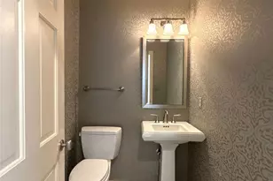 1016 Queens Rd, Charlotte, NC 28207 - Photo 6