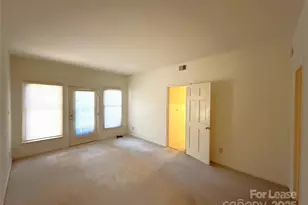 1016 Queens Rd, Charlotte, NC 28207 - Photo 10