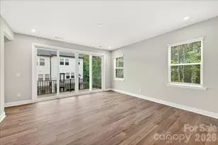 921 Archway Ln, Charlotte, NC 28217 - Photo 10