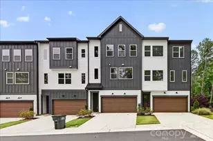 921 Archway Ln, Charlotte, NC 28217 - Photo 2