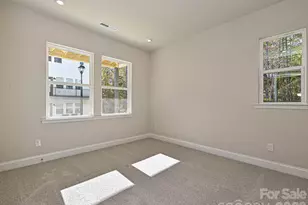 921 Archway Ln, Charlotte, NC 28217 - Photo 16