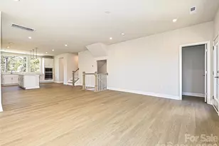 8040 Cedarsmith Ct, Charlotte, NC 28217 - Photo 4