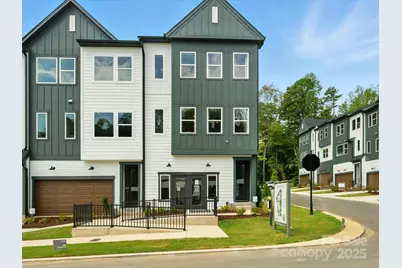 8040 Cedarsmith Court, Charlotte, NC 28217 - Photo 2
