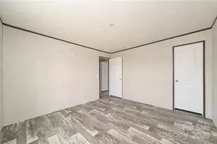 436 Taylorsville Mfg Rd, Taylorsville, NC 28681 - Photo 12